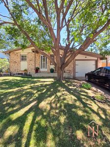 2204 Sioux Dr