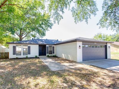 3214 Bryn Mawr Cir