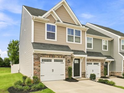3 Country Dale Dr