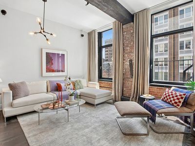 124 W 24th St APT 5B