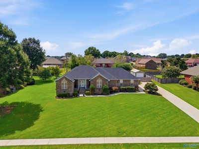 Property at 1902 Lillian Dr, Athens, AL