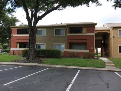 660 Kenwick Cir APT 104