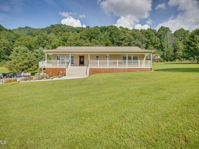 100 Meadow Springs Ct