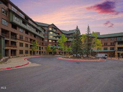 401 Nystrom Lane #1207