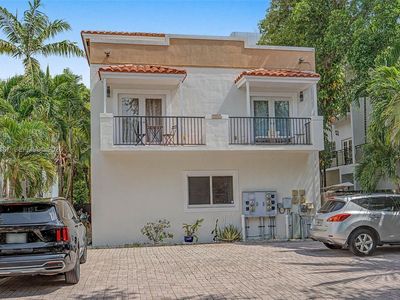 2945 Coconut Ave APT 3