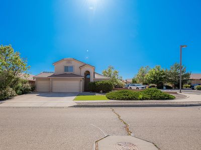 2102 Margarita Dr SE