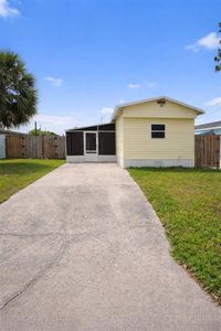 6726 Albatross Ln