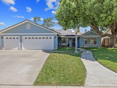 2612 E Feemster