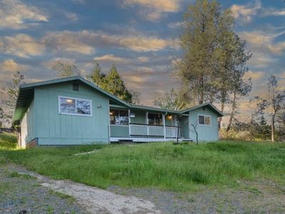 24084 Gold Circle Dr