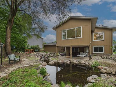 10460 Buckingham Dr