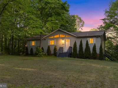 303 Pine Dr