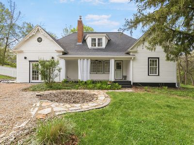 2400 Chapel Hill Rd