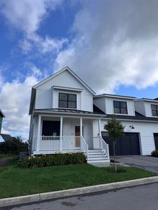 219 Aurora Road