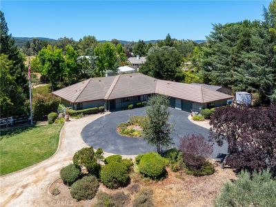 1380 Shane Ln