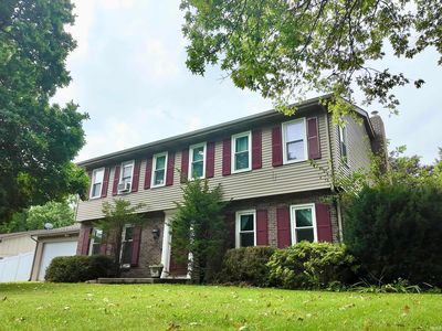 1209 Devon Ct