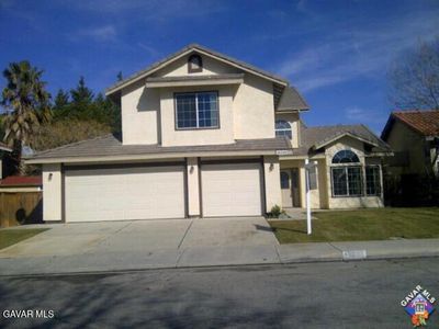 40208 Vicker Way