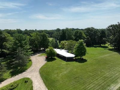 7386 Dean Rd
