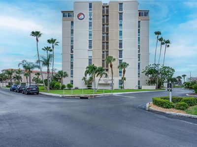 7400 SUN ISLAND DRIVE S #709