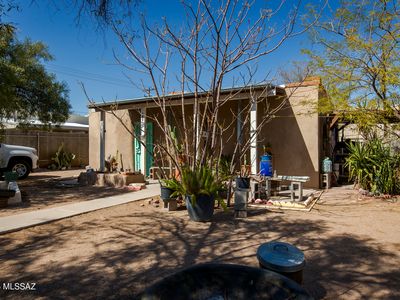 407 E Pennsylvania Dr