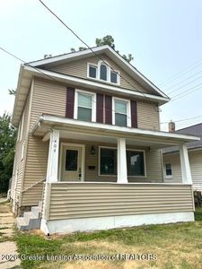 404 Leslie St