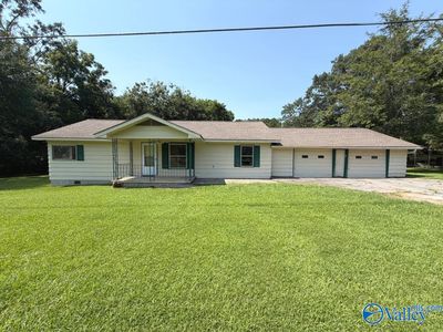 5061 Old Moulton Rd