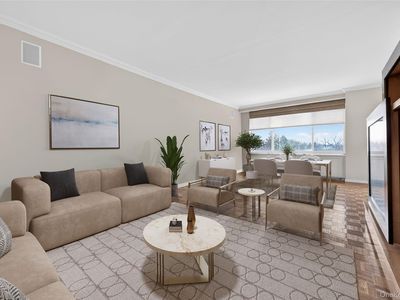 100 Hilton Avenue #601