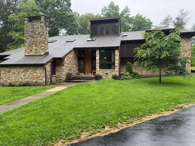 1 Woodside Dr