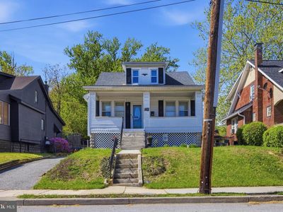 3203 Westfield Ave