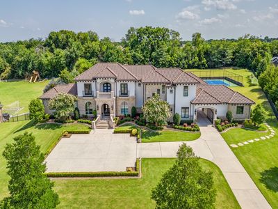 1545 Silver Creek Cir