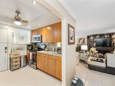 11960 NE 19th Dr APT 17