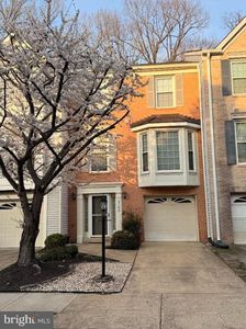 3105 Sutherland Hill Ct