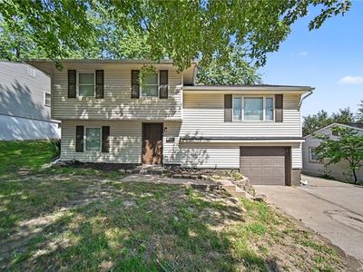 7820 NE San Rafael Dr