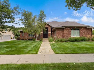 1711 Maplewood Ln