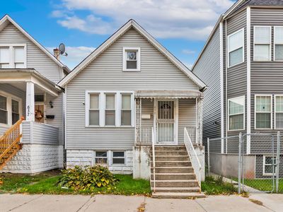 639 W 48th St
