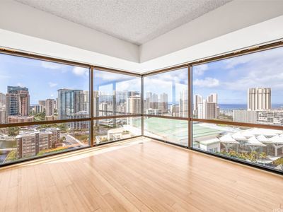 1750 Kalakaua Ave APT 2402