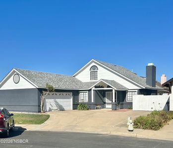 1404 Lark Ct