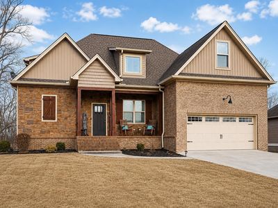 1667 Weston Hills Dr NW