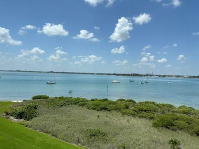 31 HARBOUR ISLE Drive W #PH05