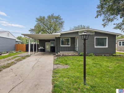 34 Edison Ave