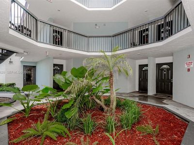 6272 NW 186th St APT 106