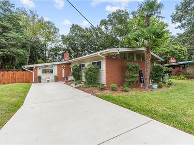 1308 Woodhurst Dr