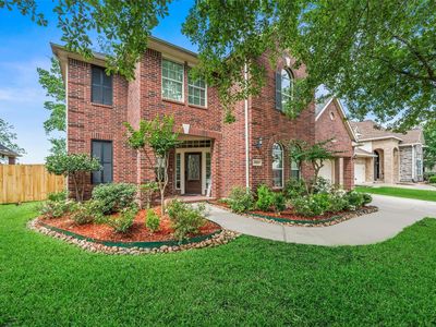 19503 Country Village Dr