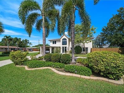 301 NW 26th Court