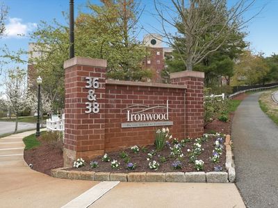 38 Village Rd APT 110