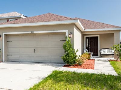 7412 Indigo Oasis Ct