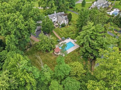 807 Birney Ln
