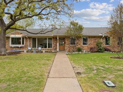 3215 Princess Ln