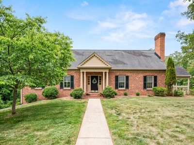 3605 Willow Lawn Dr