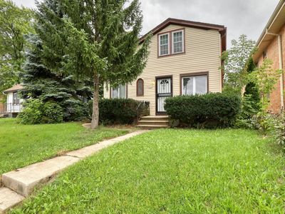3523 N 76th STREET