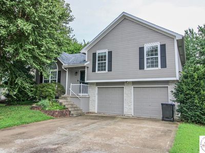 1406 Rockford Dr